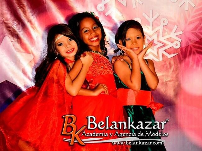 Những người mẫu nhí của trung tâm đào tạo người đẹp Belakazar
