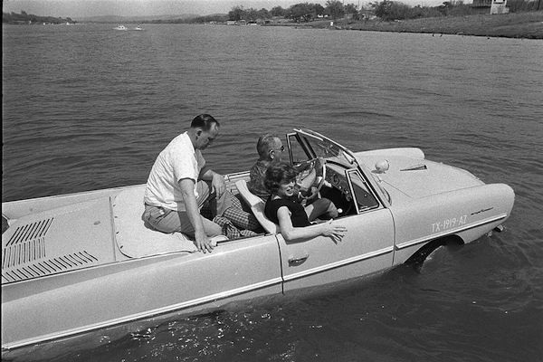 5 bức ảnh đắt giá của lịch sử thật đến khó tin - 4 5 bức ảnh đắt giá của lịch sử thật đến khó tin