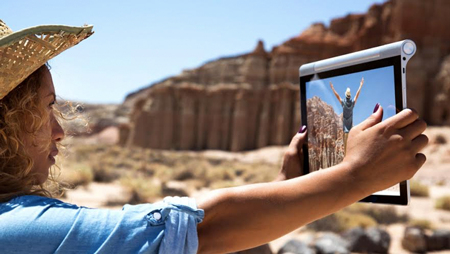YOGA Tablet 2 Pro: Tablet giải trí đỉnh cao - 3 YOGA Tablet 2 Pro giúp mang lại những giây phút giải trí tuyệt
vời.