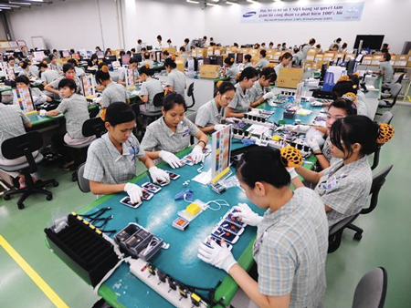 Doanh thu ngành CNTT Việt Nam năm 2014 đạt 27 tỷ USD - 1 Doanh thu ngành CNTT Việt Nam năm 2014 tiếp tục tăng mạnh.