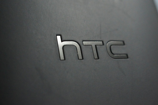 Lộ thông tin điện thoại tầm trung HTC Desire 526 chưa ra mắt - 1 Lộ thông tin điện thoại tầm trung HTC Desire 526 chưa ra mắt