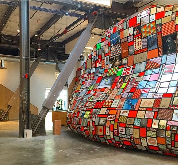 Góc màu sắc trong văn phòng