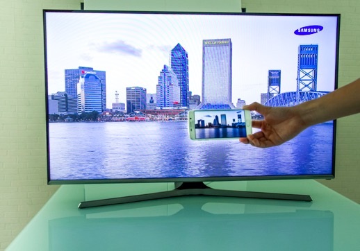 Truy cập báo Dân Trí ngay trên TV với trải nghiệm không khác
trên máy tính.