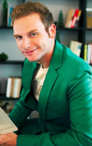 Chào Kyo, đợt này thấy
bạn có vẻ đang rất bận rộn với nhiều chương trình và dự án mới đúng không?