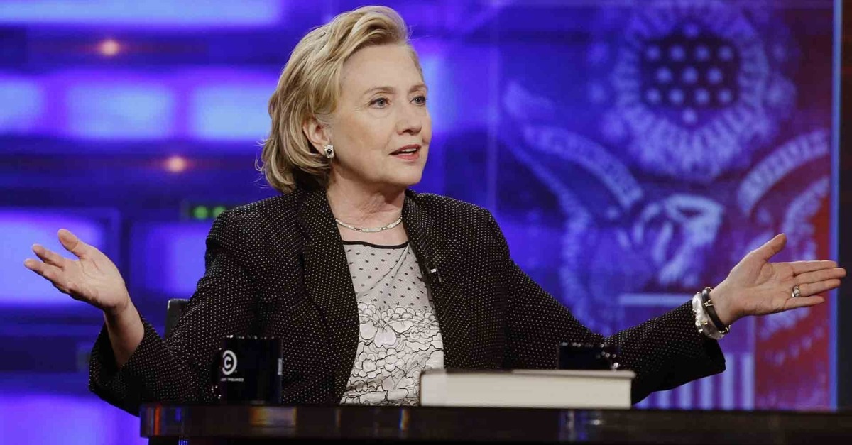 Hillary Clinton dùng mạng xã hội để đánh cược vào cuộc đua Nhà Trắng - 1 Bà Hillary Clinton đang thắng thế trước các đối thủ phe Cộng hoà trên các mạng xã hội.