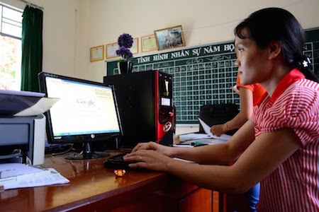 Phổ cập 3G nơi đảo cực Tây Nam của đất nước - 7 Tiệm Internet này có máy tính truy cập mạng hoàn toàn bằng
D-Com 3G.
