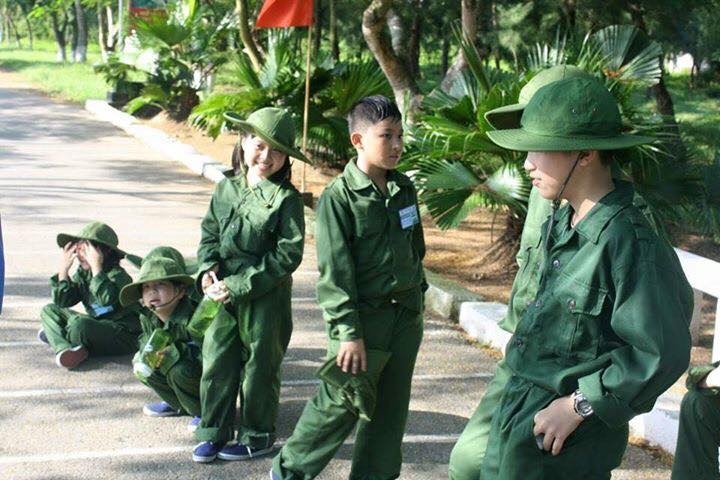 “Chiến sỹ nhí” và 10 ngày trong quân ngũ - 4 Các buổi tập võ giúp các con tăng thêm sức khoẻ, sự tự tin.