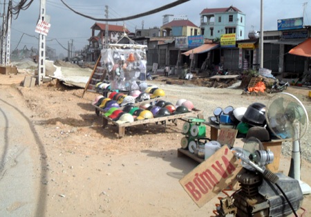 Con đường đau khổ vẫn “mịt mù” ngày về đích - 11