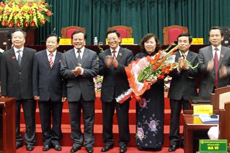 Bí thư Hà Nội mong đại biểu HĐND thành phố biết lắng nghe dân - 2