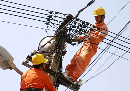 Kinh doanh không lãi, EVN Hà Nội chưa có mức thưởng Tết - 1 Kinh doanh không lãi, EVN Hà Nội chưa có mức thưởng Tết - 1
