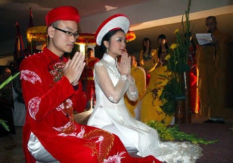 Diệu Hương rạng ngời trong ngày cưới - 4 Diệu Hương rạng ngời trong ngày cưới - 4