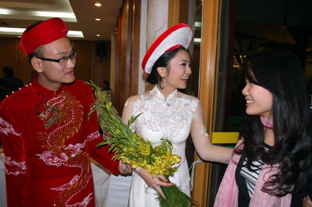 Diệu Hương rạng ngời trong ngày cưới - 6 Diệu Hương rạng ngời trong ngày cưới - 6