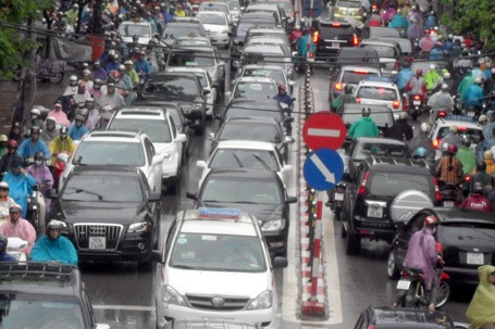 Hà Nội sẽ trực tiếp trình dự thảo đổi giờ học, giờ làm lên Chính phủ - 1