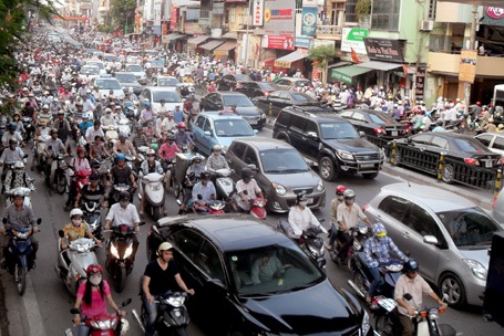 Chính phủ đồng ý Hà Nội xây cầu vượt với cơ chế đặc thù - 1