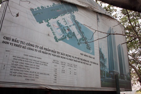 Hà Nội: Các bãi đỗ xe đang phải “hi sinh” vì nhiều lý do - 2