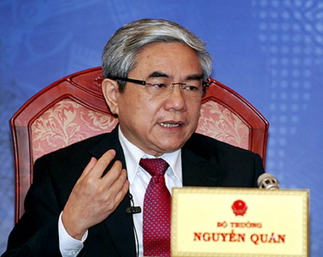 Đặt xăng dầu vào tầm ngắm tìm nguyên nhân cháy xe - 1 Đặt xăng dầu vào tầm ngắm tìm nguyên nhân cháy xe