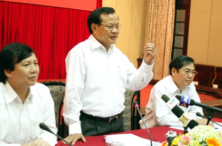 “Cán bộ có phiếu tín nhiệm quá thấp sẽ bị thay thế”