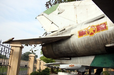 Hệ thống vũ khí trang bị cho MIG-21