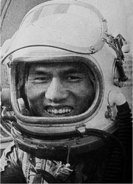 Trung tướng Phạm Tuân