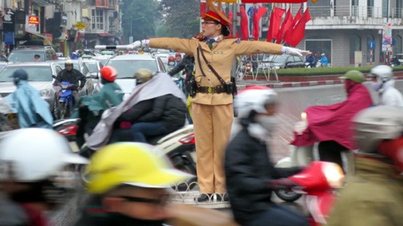 Bóng hồng điều khiển giao thông