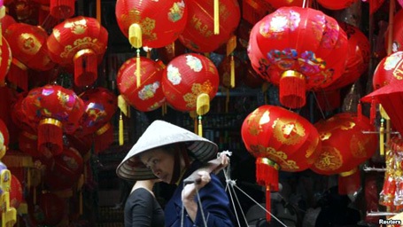 Trung Quốc đang lấn chiếm biển Đông từ những thứ rất nhỏ! - 2 Nhiều bài học từ những mặt hàng do Trung Quốc sản xuất bán tại Vi