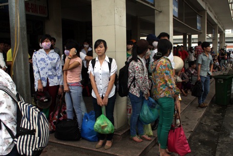 Quá mệt mỏi vì đợi xe