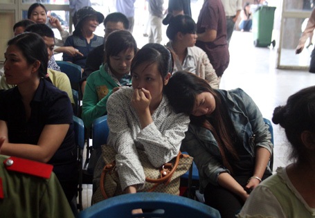 Quá mệt mỏi vì đợi xe