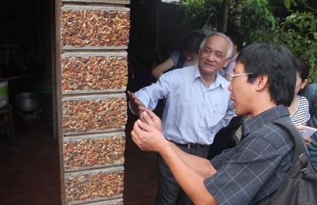 Họa tiết giả cổ gây ấn tượng cho người xem