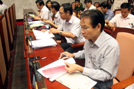 Đại biểu HĐND thành phố Hà Nội đã thống nhất thông qua giá 819 dịch vụ khám, chữa bệnh mới