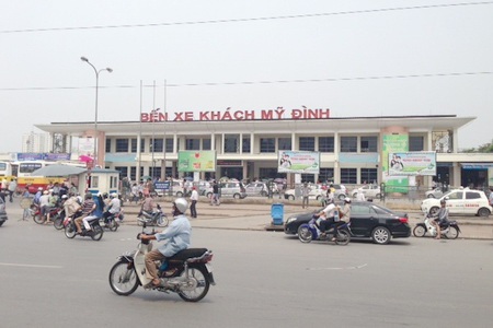 Vụ “vỡ trận” bến xe Mỹ Đình: Thành ủy Hà Nội chưa nhận được bản kiến nghị “lạ đời” - 1 Vụ “vỡ trận” bến xe Mỹ Đình: Thành ủy Hà Nội chưa nhận được bản kiến nghị “lạ đời”
