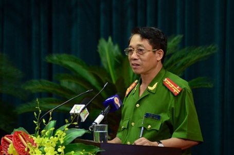 “Không nên dùng trực thăng chữa cháy nhà cao tầng” - 1 Đại tá Nguyễn Văn Sơn trả lời chất vấn