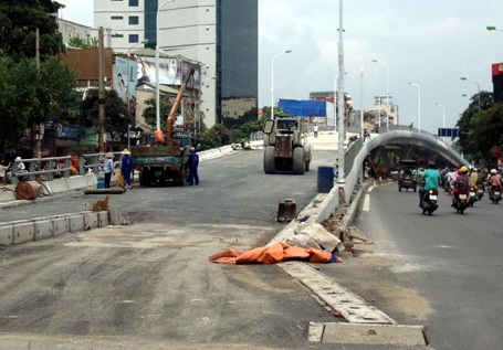 Cầu vượt Trần Khát Trân - Đại Cồ Việt sắp khánh thành