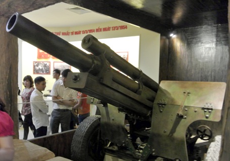 Những khẩu pháo cùng lực lượng vũ trang hạ gục kẻ thù cách đây 60 năm