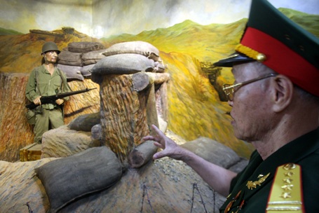 ... thế nhưng chính ông ta đã thất trận ở chiến trường Điện Biên Phủ