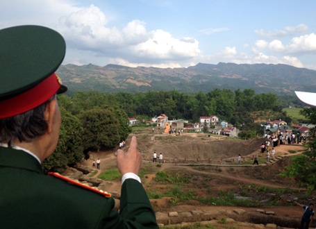 Nén tâm hương gửi đến đồng đội mãi mãi ở lại với Điện Biên Phủ