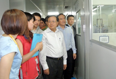 Bí thư Thành ủy Hà Nội làm việc tại khu công nghiệp Thạch Thất - Quốc Oai (Hà Nội)