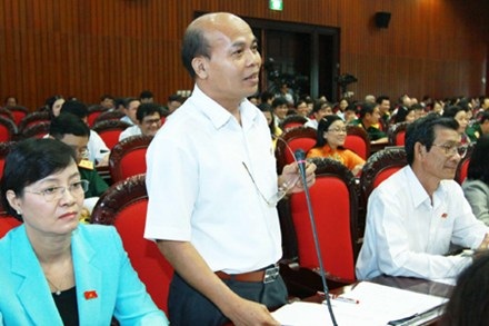 Đại án tham nhũng: “Cứ đi tù, tử hình là xong?” - 2 Đại biểu Đỗ Văn Đương chất vấn Bộ trưởng Bộ Tư pháp