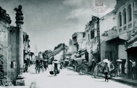 Nét thanh bình phố phường Hà Nội 100 năm trước - 6 Một góc phố hàng Mắm