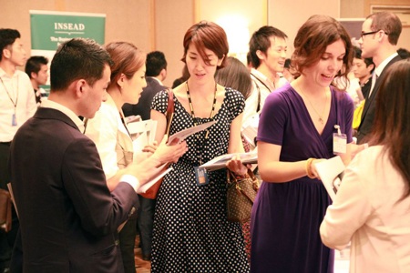 QS World MBA Tour: cơ hội học bổng 36 tỷ đồng - 2 QS World MBA Tour: cơ hội học bổng 36 tỷ đồng