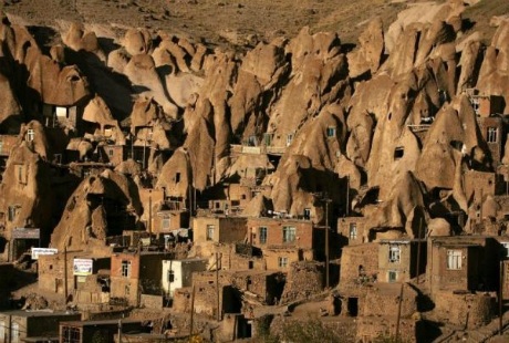 Khám phá ngôi làng “tổ mối” kì lạ ở Iran - 1 Khám phá ngôi làng “tổ mối” kì lạ ở Iran