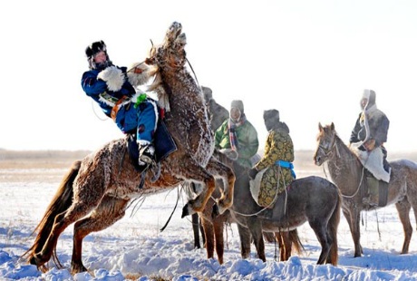 Độc đáo lễ hội Naadam lớn nhất Mông Cổ