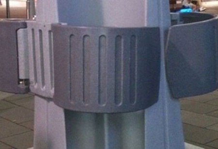 Nhà vệ sinh lộ thiên ở Australia gây tranh cãi - 3 Cận cảnh một nhà WC lộ thiên