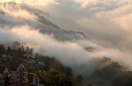 Chiêm ngưỡng Sa Pa huyền ảo trong sương sớm - 1 Phạm Ngọc Triển