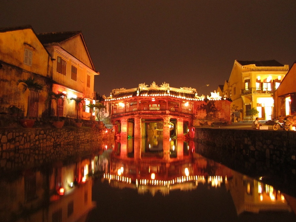 Việt Nam, Hội An trong danh sách các nước và thành phố đáng tham quan nhất 2015 - 4 Phố cổ Hội An liên tục nằm trong “danh sách vàng” của các tạp chí du lịch