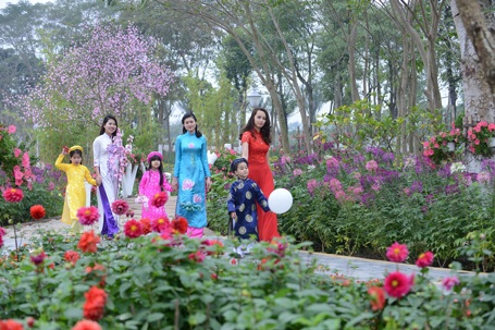 Mãn nhãn với công viên hoa Xuân - 1 Mãn nhãn với công viên hoa Xuân