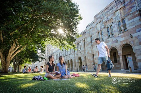 Đại học Queensland tham dự Triển lãm du học Đức Anh- Học bổng- Việc làm toàn cầu - 1 I. UQ- Học bổng: