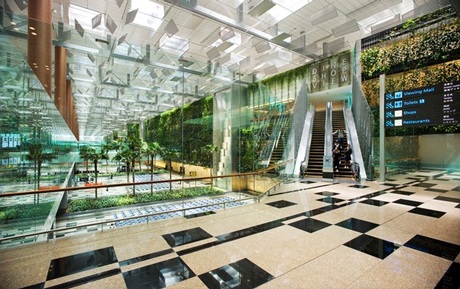 Chiêm ngưỡng sân bay tốt nhất thế giới năm 2015 - 8 Hồ bơi là một trong những tiện nghi giải trí dành cho du khách quá cảnh tại đây