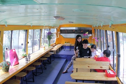 Những quán cafe theo chủ đề ấn tượng nhất Hà Nội - 8 Không gian thoáng đãng bên trong