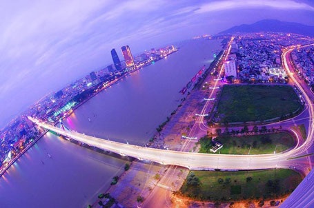 Đà Nẵng: Du lịch chuyên nghiệp bắt đầu từ điều nhỏ nhất - 1 Đà Nẵng thu hút tới 450.000 lượt khách trong dịp nghỉ lễ vừa qua