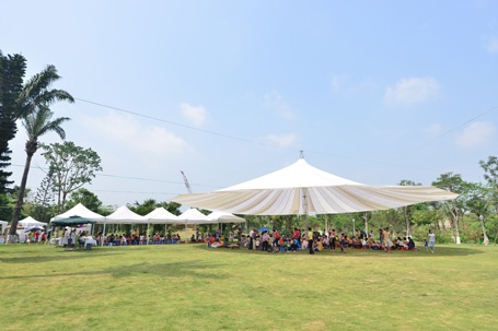 Tham quan trong lòng khinh khí cầu cũng đem đến nhiều cảm xúc thú vị